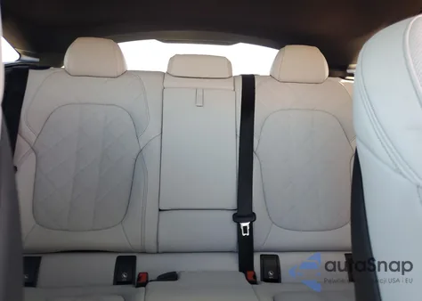 2023 BMW X6 xDrive40I z USA, uszkodzony, nr VIN 5UXCY6C0XP9R65232